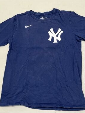 Nike Navy Short-Sleeve Yankees Logo T-Shirt
